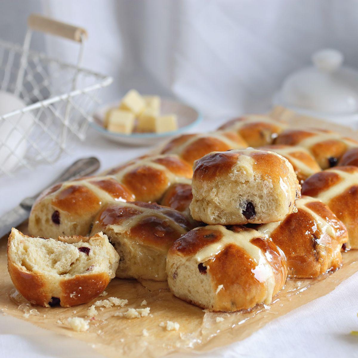 Hot Cross Buns - Scottish Slimmers