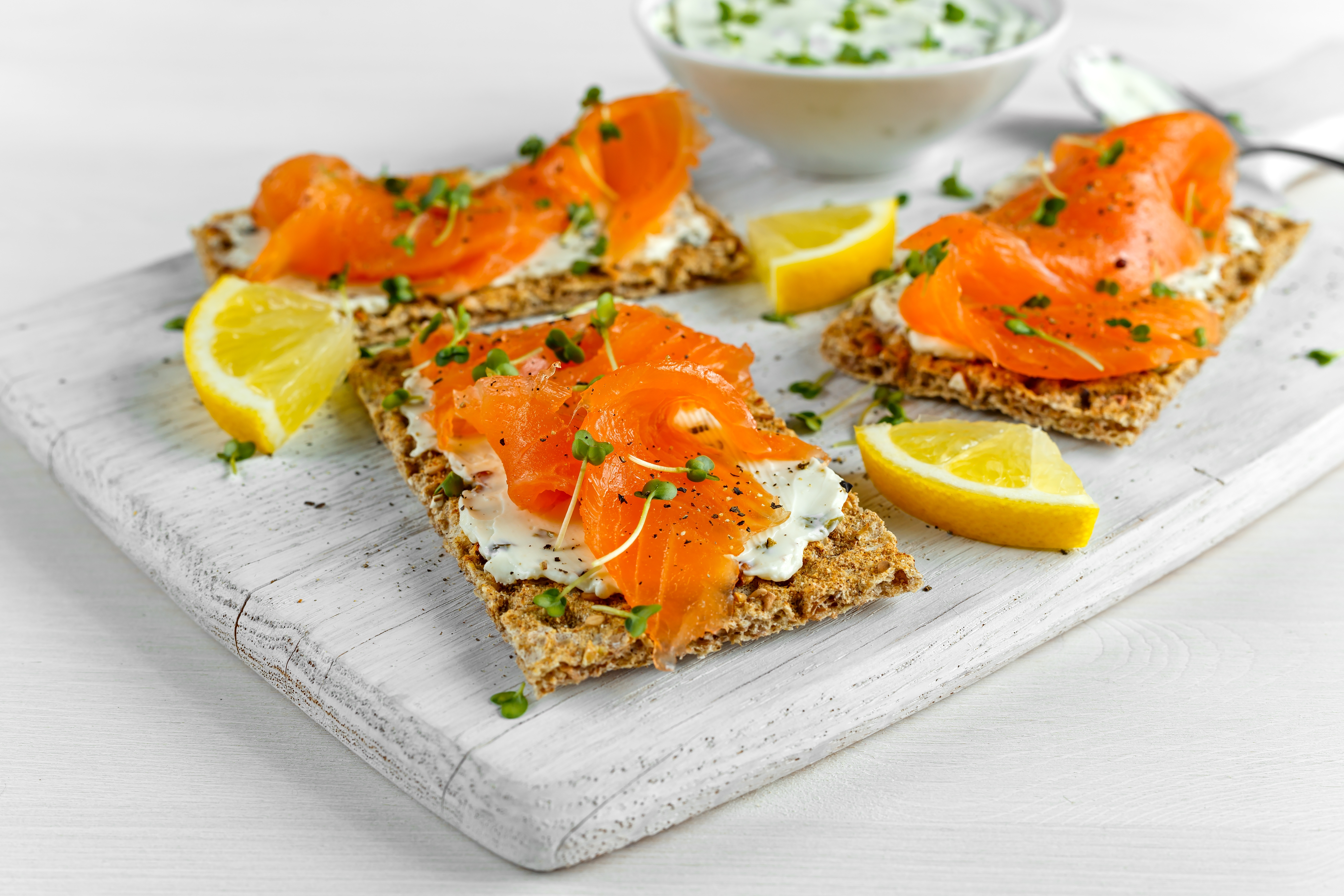 Smoked salmon bruschetta - Scottish Slimmers